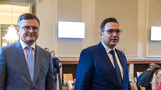 Ministi zahrani Ukrajiny Dmytro Kuleba a eska Jan Lipavsk na setkn v Praze. (28. srpna 2023)