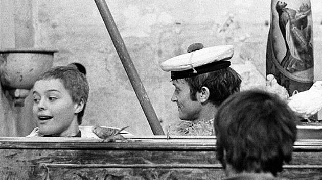 Magda Vášáryová, Jakubisk'in filmini tanıttı