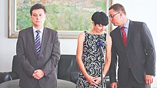 Léto 2012. Lenka Bradá�ová jmenována ministrem spravedlnosti Pavlem Bla�kem...