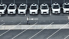 Waymo tahá v San Francisku za krat�í konec provazu. Z 550 autonomních voz� na...