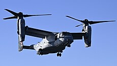 Americký vojenský letoun Bell Boeing V-22 Osprey. (20. června 2023)