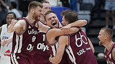 Lotytí basketbalisté slaví vítzství v utkání nad Francií na MS