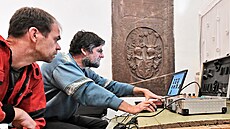 Technici zkoumají pomocí moderní techniky hrobku romberského regenta Jakuba...