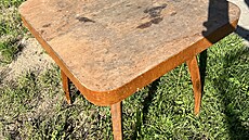 Starý stl po babice to celé odstartoval.