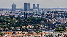 Pankráci dominují vý�kové budovy, mimo jiné i ty bankovní.