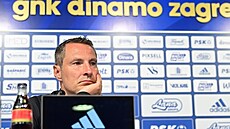 Spar�anský trenér Brian Priske na tiskové konferenci p�ed utkáním play off...
