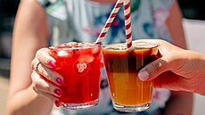 V kavárnách Costa Coffee vás �eká studené kávové osv�ení s chutí banánu,...