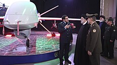 Írán sestrojil pokroilý dron Moháder-10 s rozíeným operaním doletem dva...