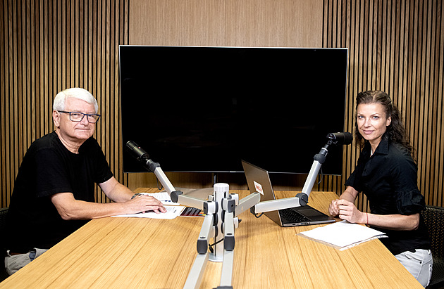 Odchod Michala Nesvadby mě mrzí, ale chápu ho, říká šéf jubilujícího Déčka