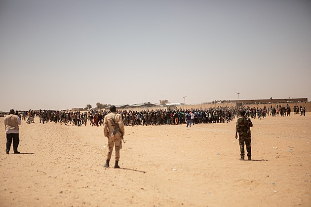 Tudy vede hlavní cesta Afričanů do Evropy. Niger je „dálnice migrantů“