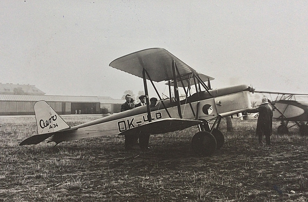 V Ústřední letecké škole dělali první krůčky i pozdější piloti RAF