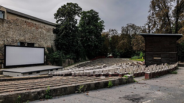 Olomouck� radnice chce v�razn� o�ivit are�l letn�ho kina s p�ilehl�m z�zem�m.