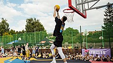 eský reprezentant Vít Krejí se podílel na renovaci basketbalového hit v...