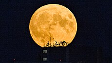 Superúpln�k v Praze. (30. srpna 2023)