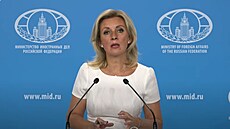 Mluvčí ruského ministerstva zahraničí Marija Zacharovová na tiském brífinku...