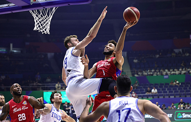 Italové jsou po 25 letech ve čtvrtfinále MS basketbalistů
