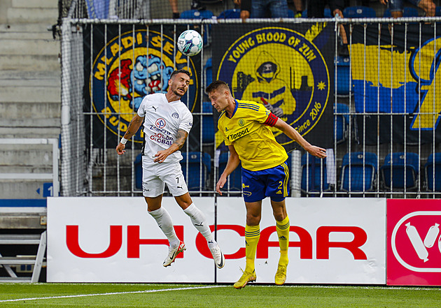 Slovácko - Zlín 1:0, regionální derby zvládli domácí. Stačila daleká rána Havlíka