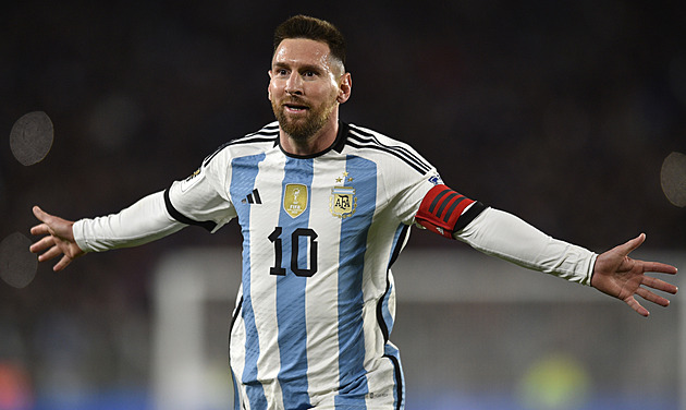 Argentina začala boj o MS vítězně, Messi rozhodl rekordním kvalifikačním gólem