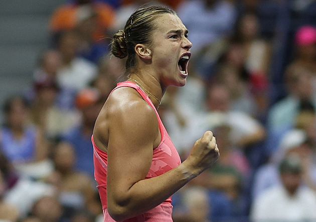ONLINE: Kdo ovládne finále US Open? Sabalenková začíná útočně a vede