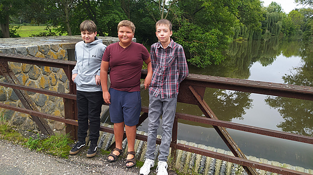 Zachraňoval z ledové vody, rozmluvily sebevraždu. Příběhy hrdinů roku 2023