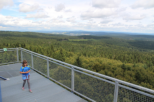 Cykloturistika nedotčenou přírodou. V Českém lese vás čeká i temná historie