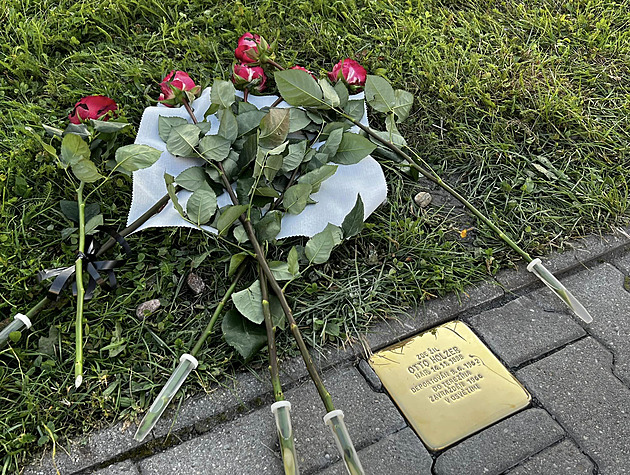 Nový Jičín má první kámen zmizelých, připomíná další z obětí nacistů
