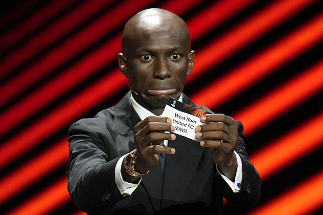 Což takhle dát si Mourinha. Anebo další bramboračku s Rangers? Poháry lákají