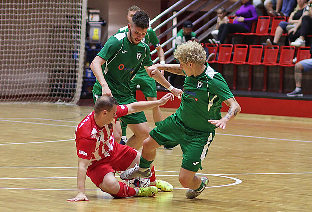 Slávistický brankář Žežulka trefil svůj čtvrtý gól ve futsalové lize