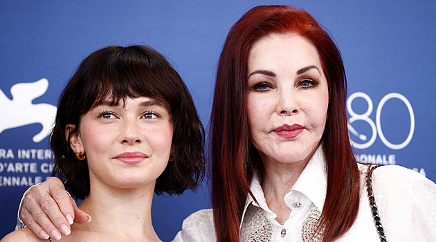 Lidé si myslí, že šlo o sex, ale nespali jsme spolu, vzpomínala žena Presleyho