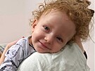 Ve sbírce na genovou terapii pro dvouletého Martina, který trpí syndromem AADC,...