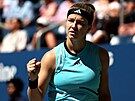 eská tenistka Karolína Muchová se hecuje ve tetím kole US Open.