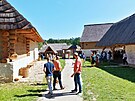V p�tek se konalo slavnostn� otev�en� archeoskanzenu.