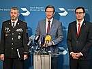 Ministr dopravy Martin Kupka (ODS), vedoucí oddlení BESIP Tomá Neold a...