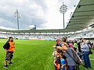 V Hradci Králové oslavili nový stadion akcí Zpátky pod lízátky. (3. záí 2023)