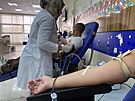 Lidé se po zemtesení rozhodli darovat krev, aby pomohli zranným. (9. záí...