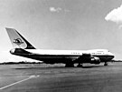 Jihokorejský Boeing-747 na snímku z Havaje v roce 1982
