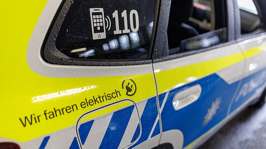 Bavorská policie testuje elektroauta, kterými chce nahradit současné služební...