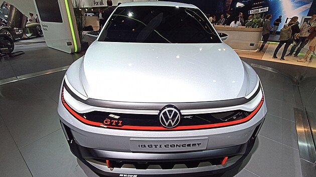 Volkswagen ID.GTI na autosalonu v Mnichov�