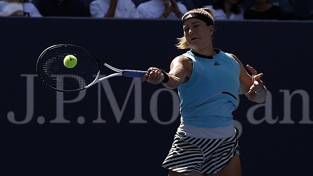 Karolna Muchov v osmifinle US Open
