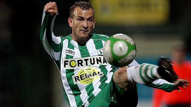 Ferenc R�th v dresu Bohemians, kde hr�val v letech 2008 - 2010.
