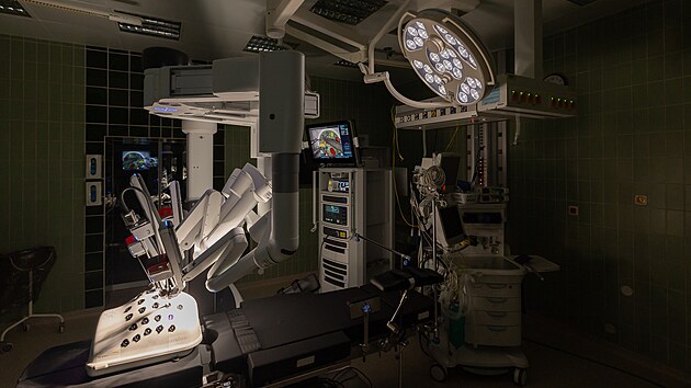 Nov robotick operan systm da Vinci Xi ve Fakultn nemocnici Hradec Krlov (31. srpna 2023)