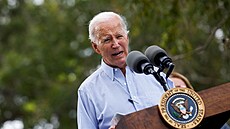 Americký prezident Joe Biden v sobotu navtívil sever Floridy, aby si prohlédl...