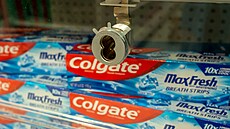 Pod zámkem se v mnoha amerických obchodech ocitla napíklad i pasta na zuby,...