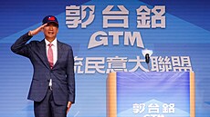 Tchajwanský miliardá� Terry Kou, zakladatel spole�nosti Foxconn, vstoupil do...