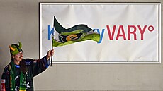 Nad�ený fanou�ek hokejist� Karlových Var�