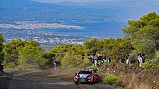 Thierry Neuville a Martijn Wydaeghe b�hem �ecké Rallye Akropolis