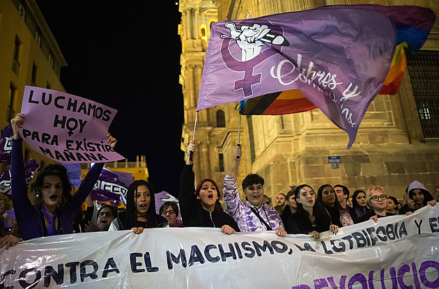 Španělský násilník se změnil na ženu. Teď už ho nelze potrestat, říká advokát