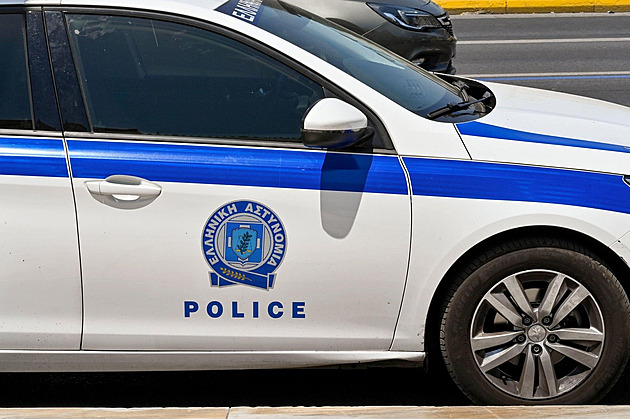 Na Rhodosu zemřel po srážce s autem mladý Čech, řidiče zadržela policie