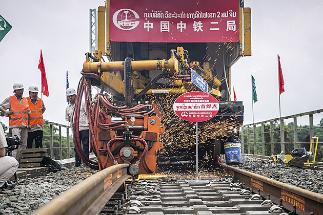 Nová hedvábná stezka vstupuje do další fáze. Západ stále nemá alternativu