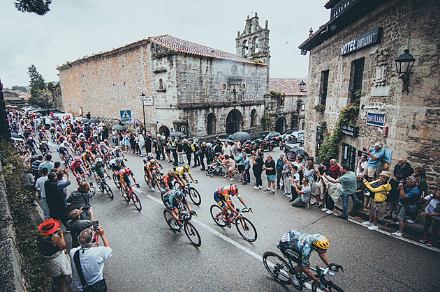 ONLINE: Horský sprint na Angliru. Sedmnáctá etapa může rozhodnout Vueltu